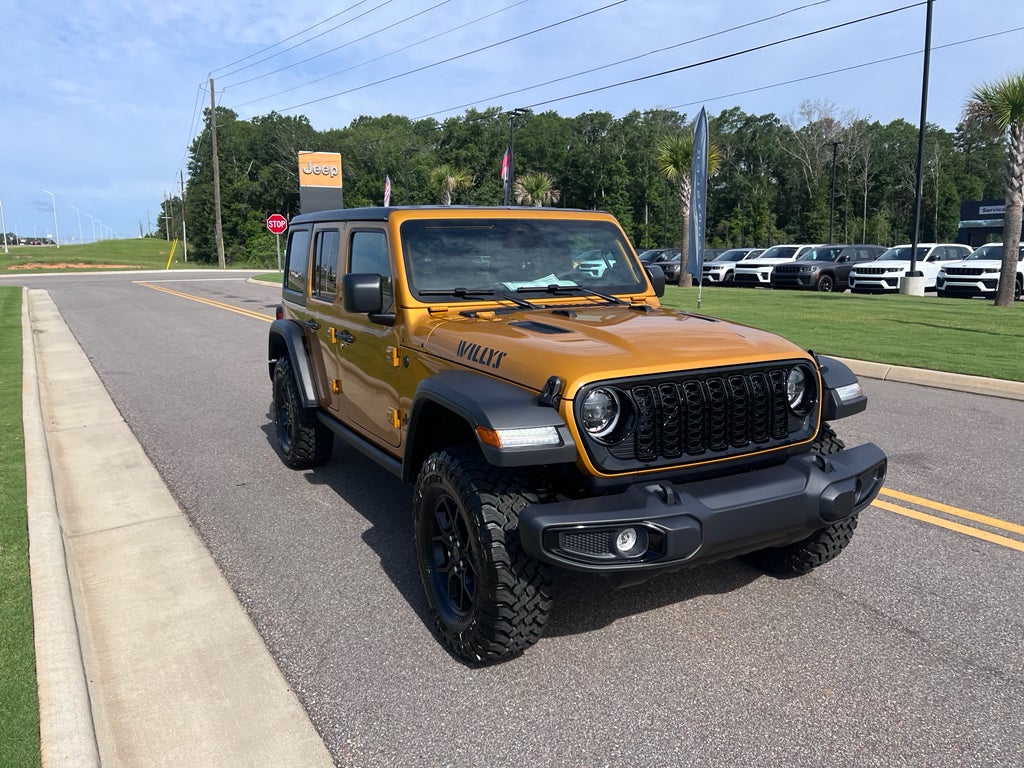 2026 Jeep Wrangler WRANGLER 4-DOOR WILLYS in Goldilocks Exterior Paint — front three-quarter view
