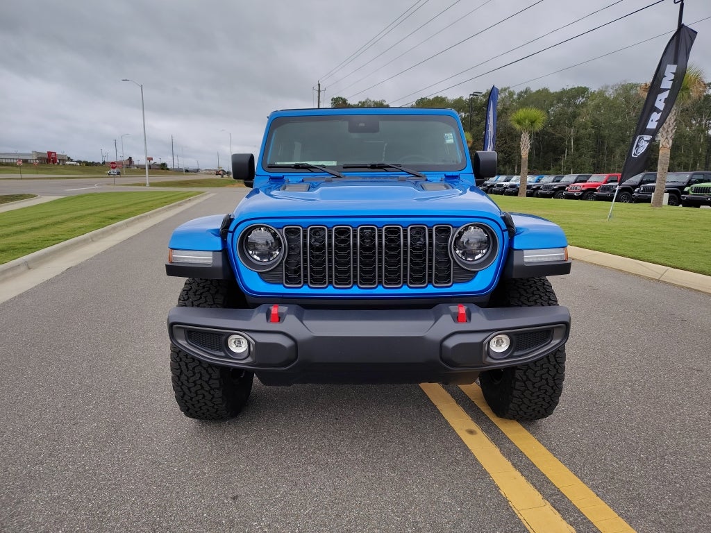 2025 Jeep Wrangler — side profile view