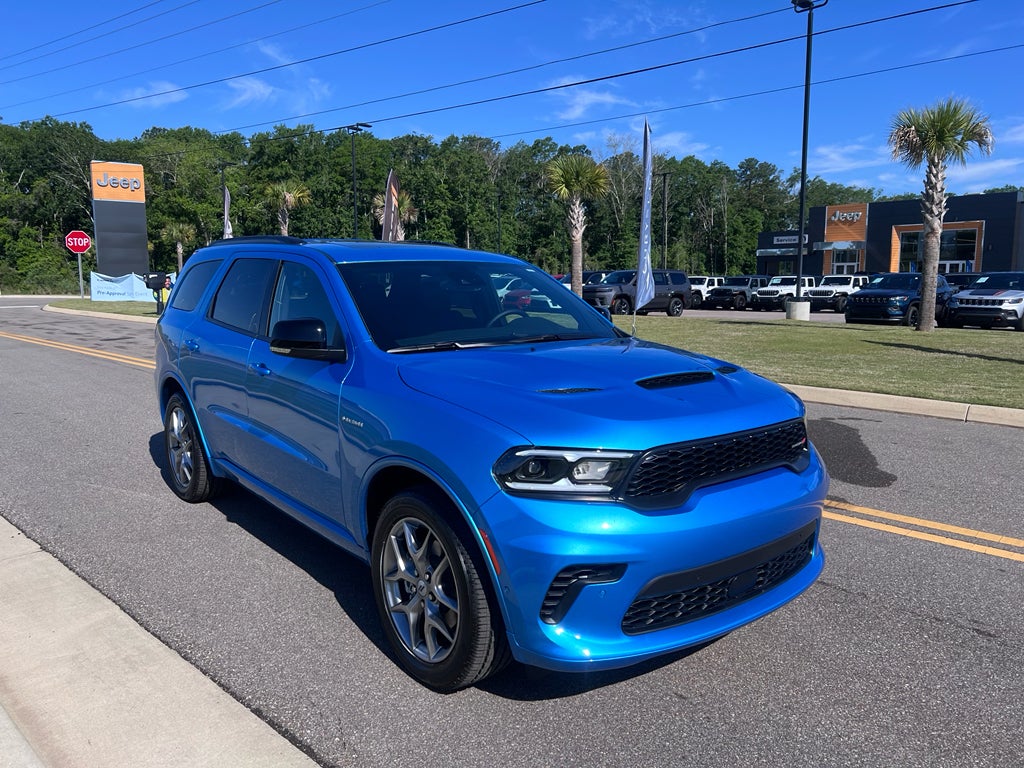 2026 Dodge Durango DURANGO GT PLUS AWD HEMI V8 in B5 Blue Exterior Paint — front three-quarter view