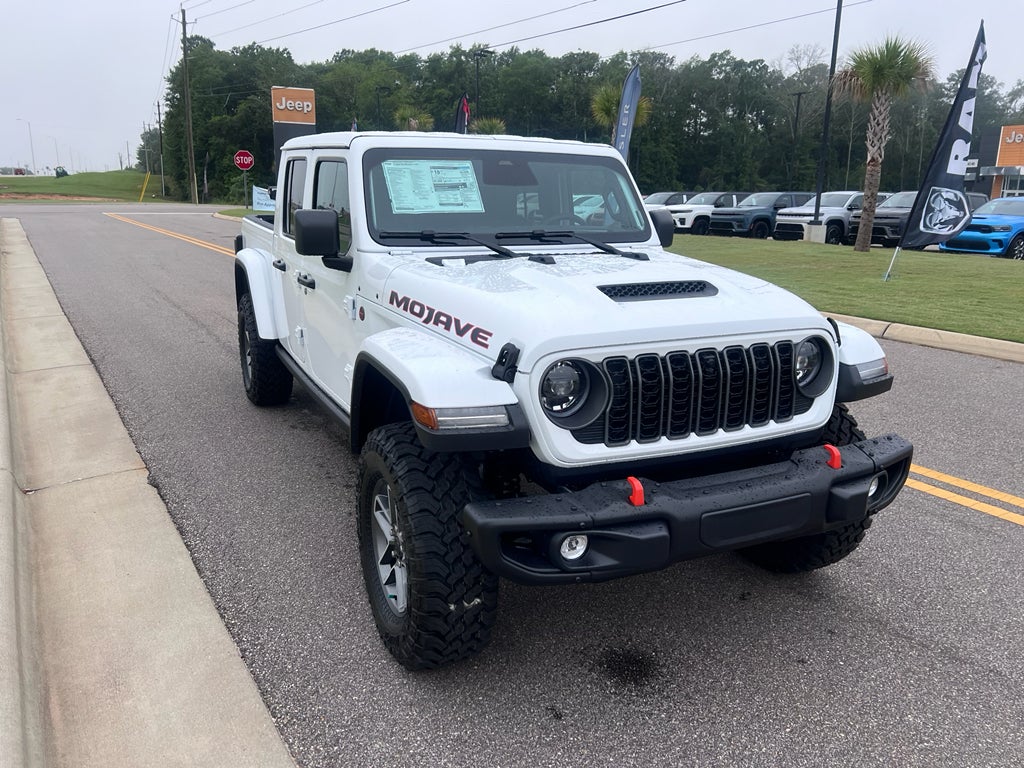 2026 Jeep Gladiator GLADIATOR MOJAVE X 4X4 in Bright White Clear-Coat Exterior Paint — front three-quarter view